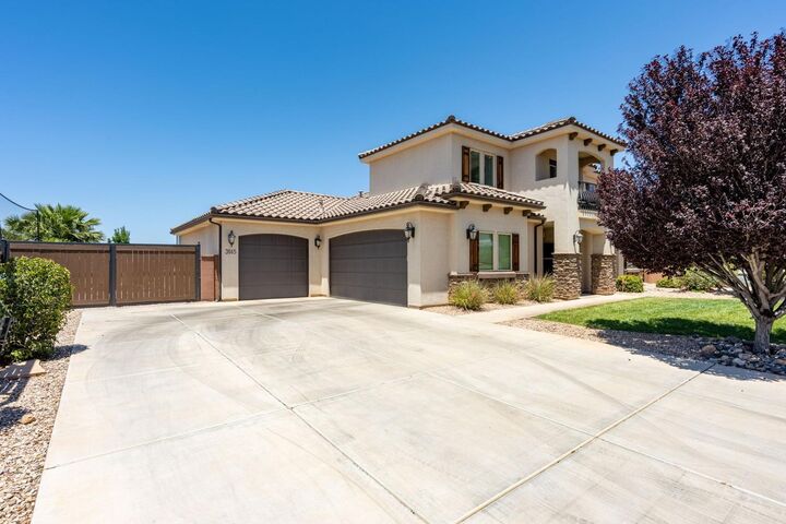 Property Photo:  3145 E Holly Dr  UT 84790 