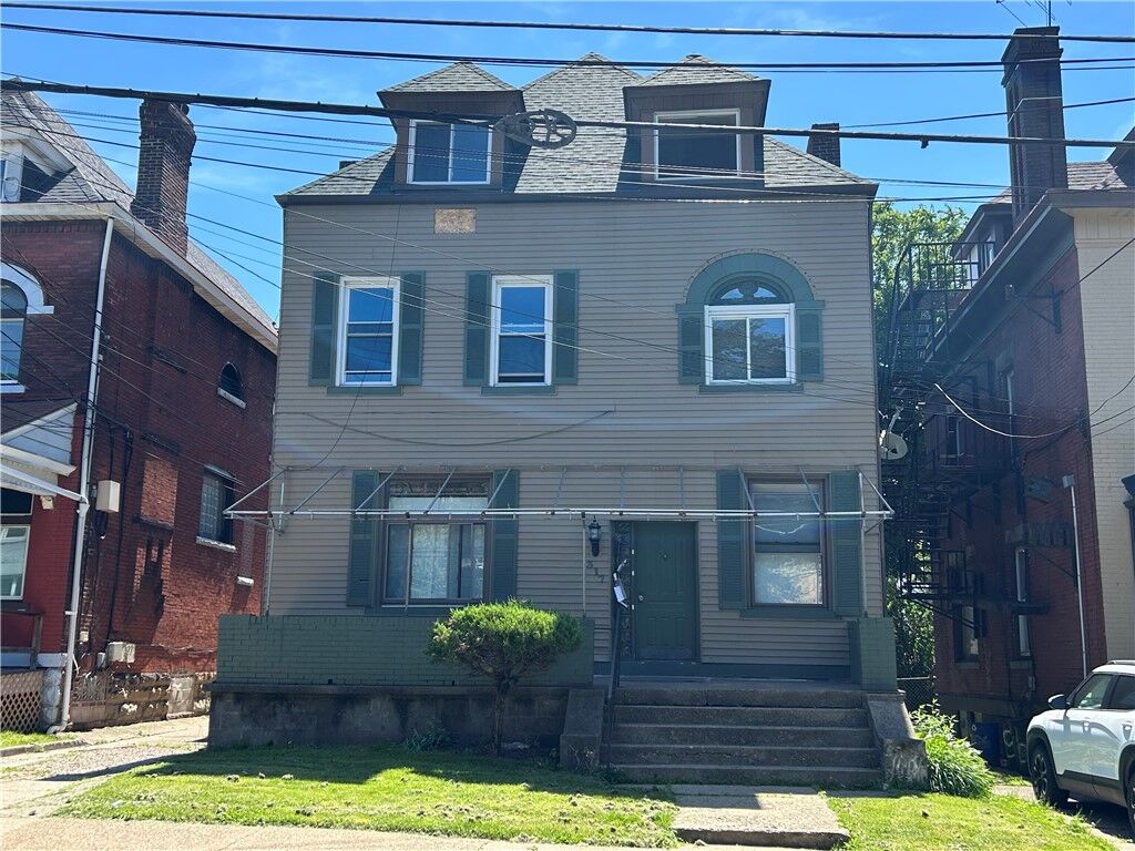 Property Photo: 317 Stratford Ave 2 PA 15232