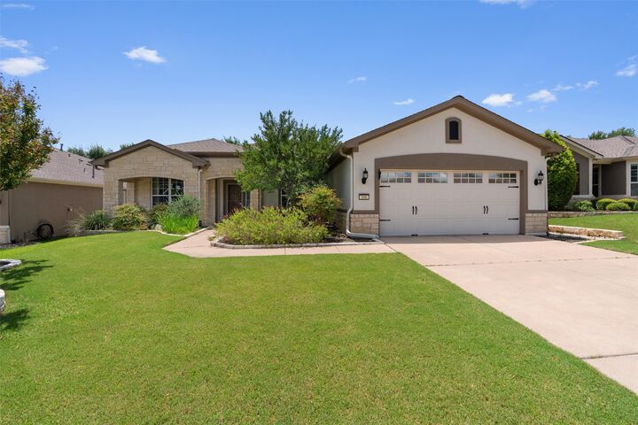 Property Photo: 106 Angelina Cove TX 78633