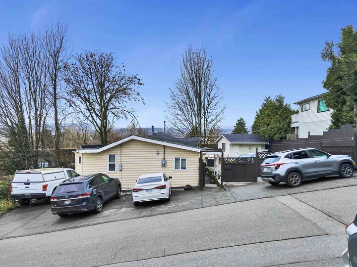 Property Photo: 12943 112 Avenue BC V3T 2S6