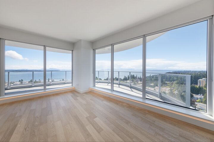 1475 Foster Street 1605 — photo 1