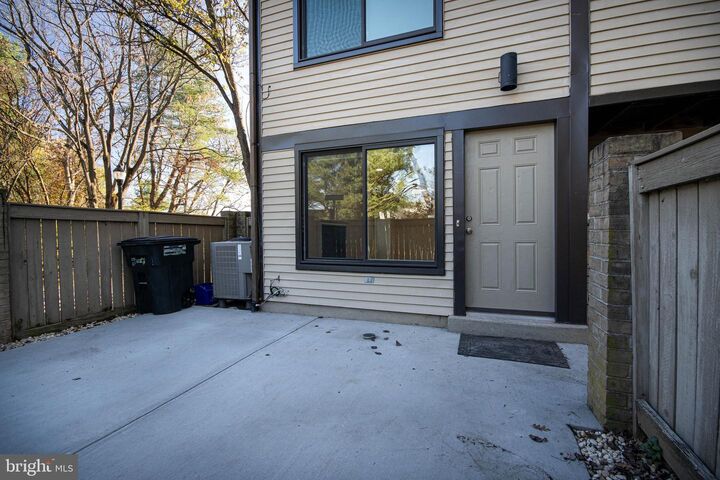 Property Photo: 9400 Walburg Way MD 20886