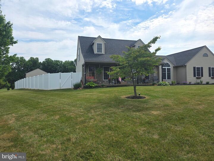 Property Photo:  17 Natures Way  PA 17566 