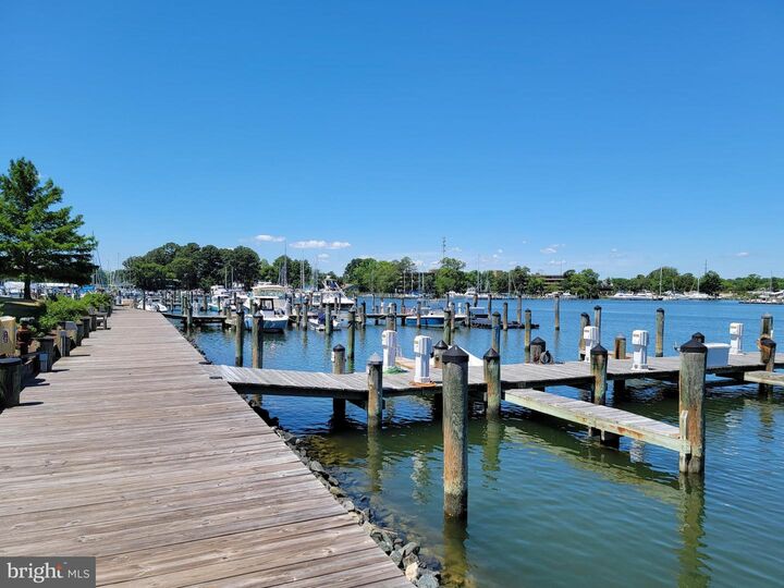 Property Photo: 210 Oyster Bay Place C2 MD 20688
