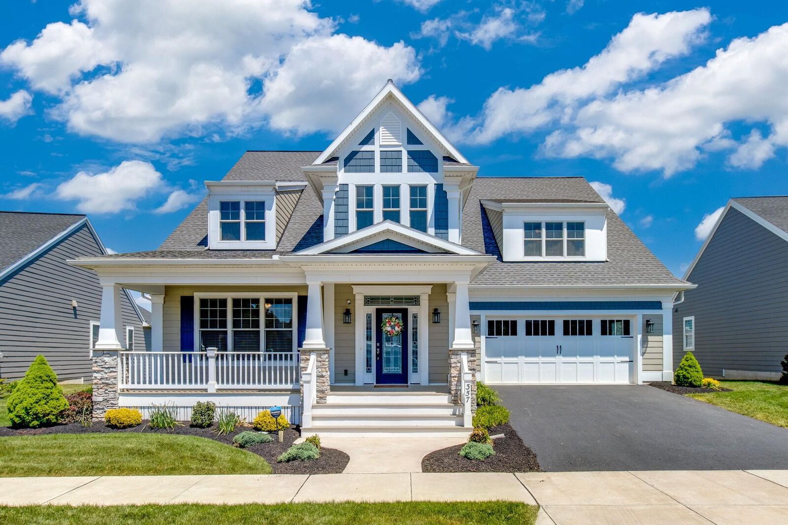 Property Photo: 357 Home Towne Boulevard PA 17522