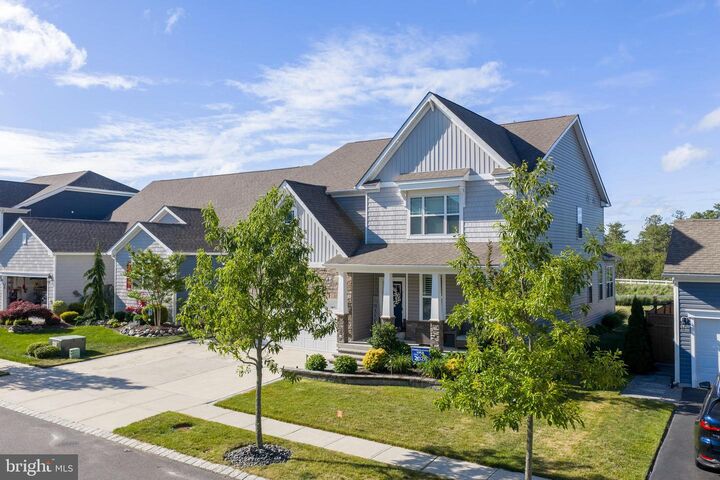 Property Photo:  51 Ashburn Avenue  NJ 08050 