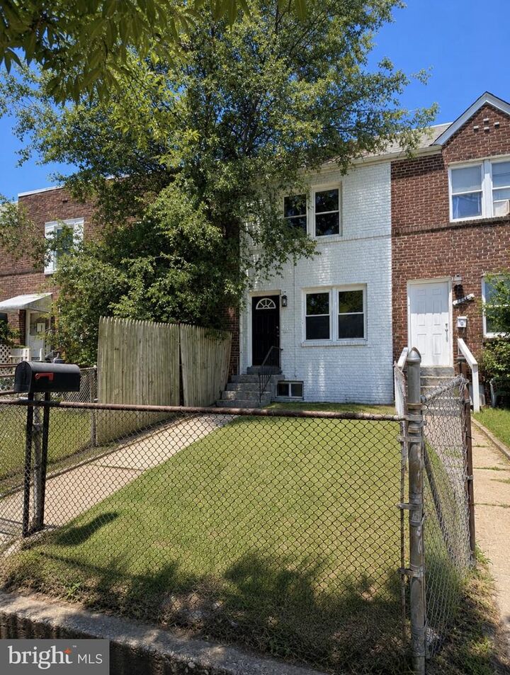 Property Photo:  3704 Saint Margaret Street  MD 21225 