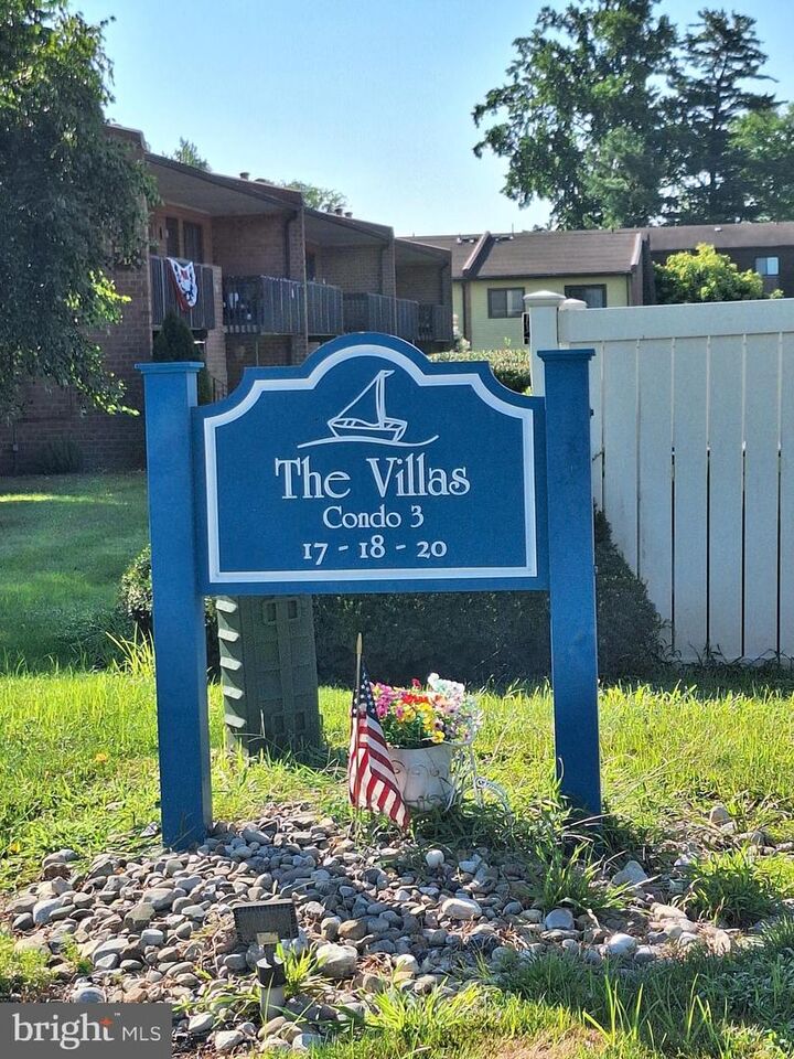 Property Photo: 17205 Delaire Landing Road 00 205 PA 19114
