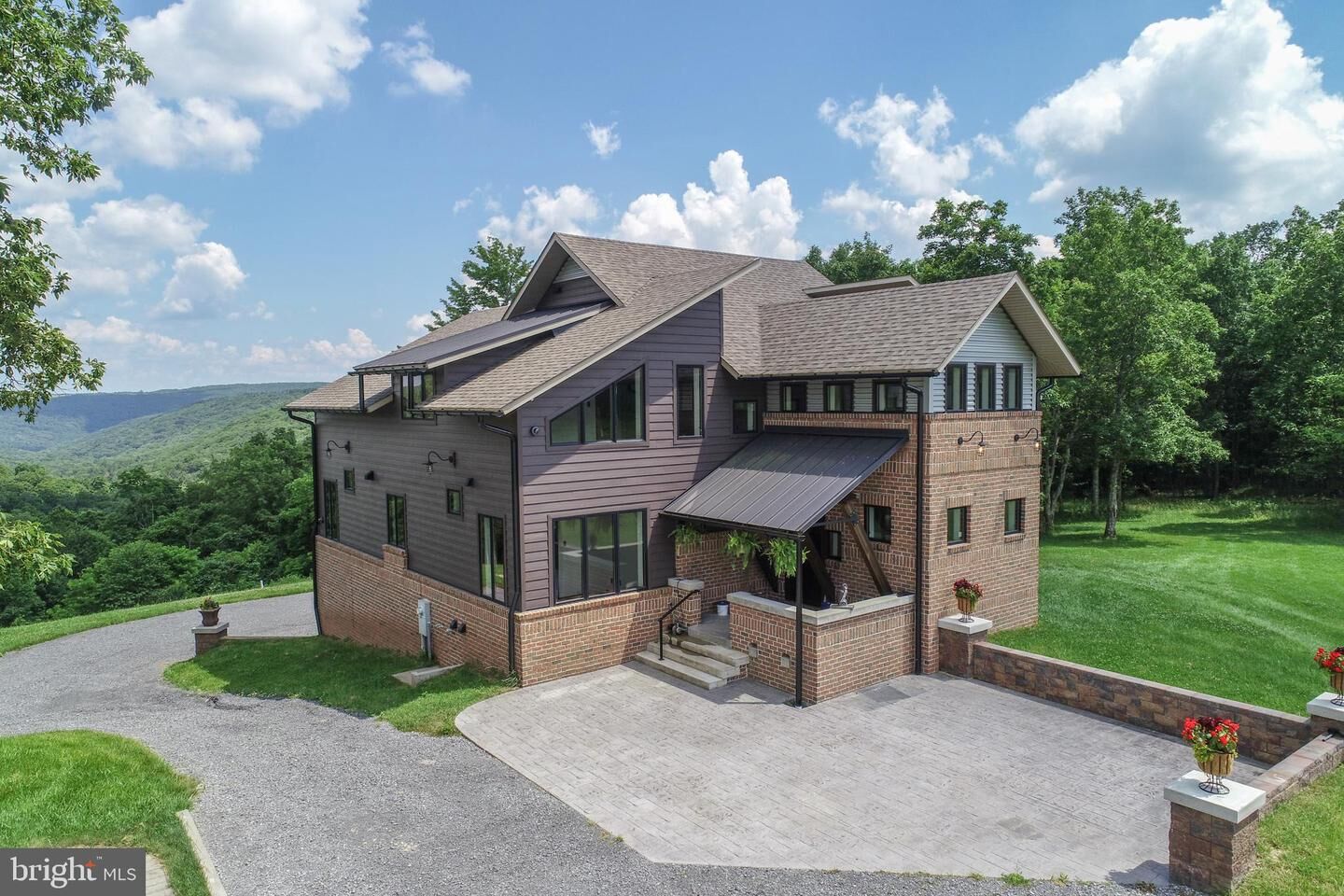 Property Photo:  415 Nazelrod Road  MD 21550 