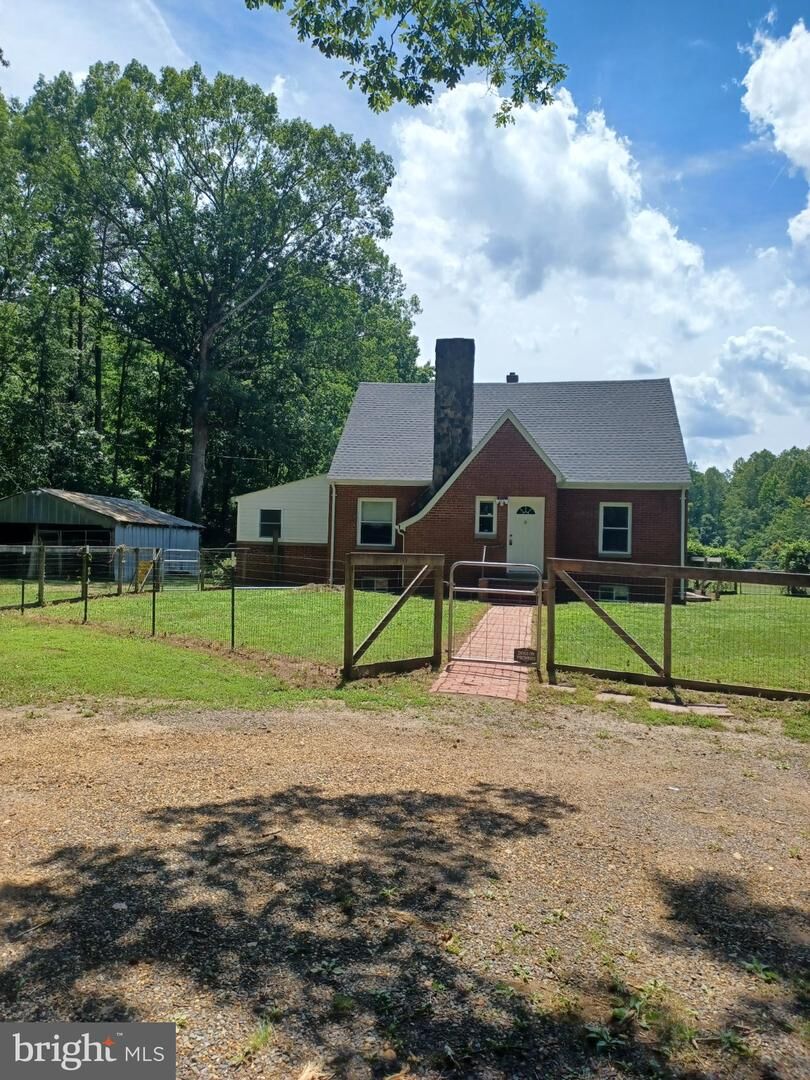 Property Photo:  11200 Jackson Trl W  VA 22553 