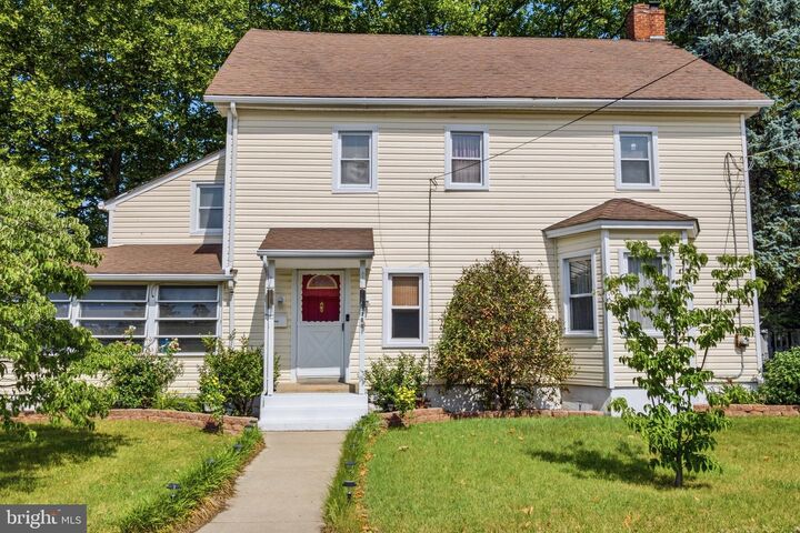 Property Photo:  164 Franklin Street  NJ 08085 