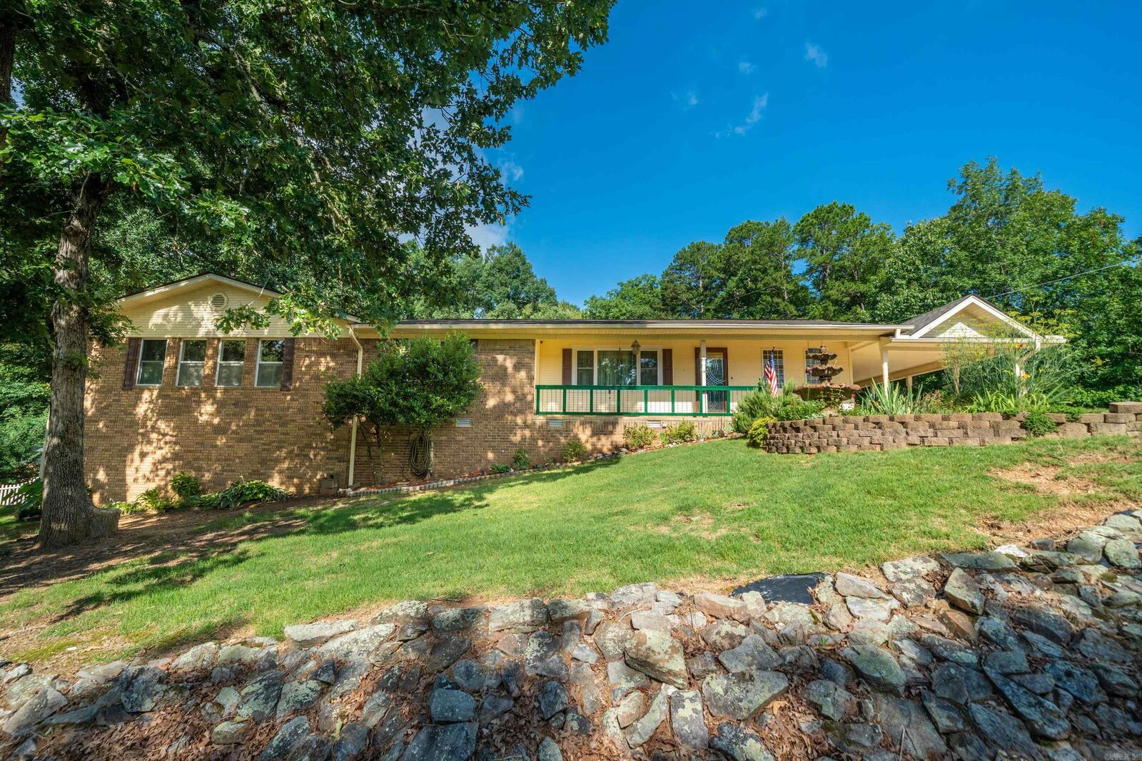 Property Photo: 300 Anderson Street AR 71913