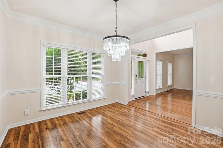 Property Photo: 2940 Shady Reach Lane NC 28214