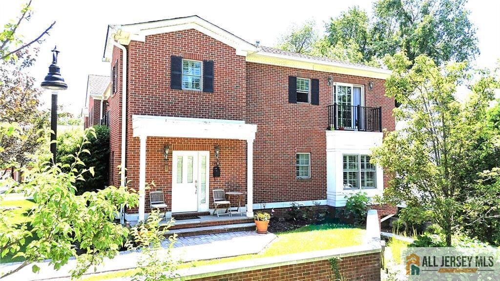 Property Photo:  0-199D Amboy Avenue 4  NJ 08840 