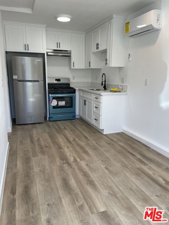 Property Photo:  6627 Kraft Ave  CA 91606 