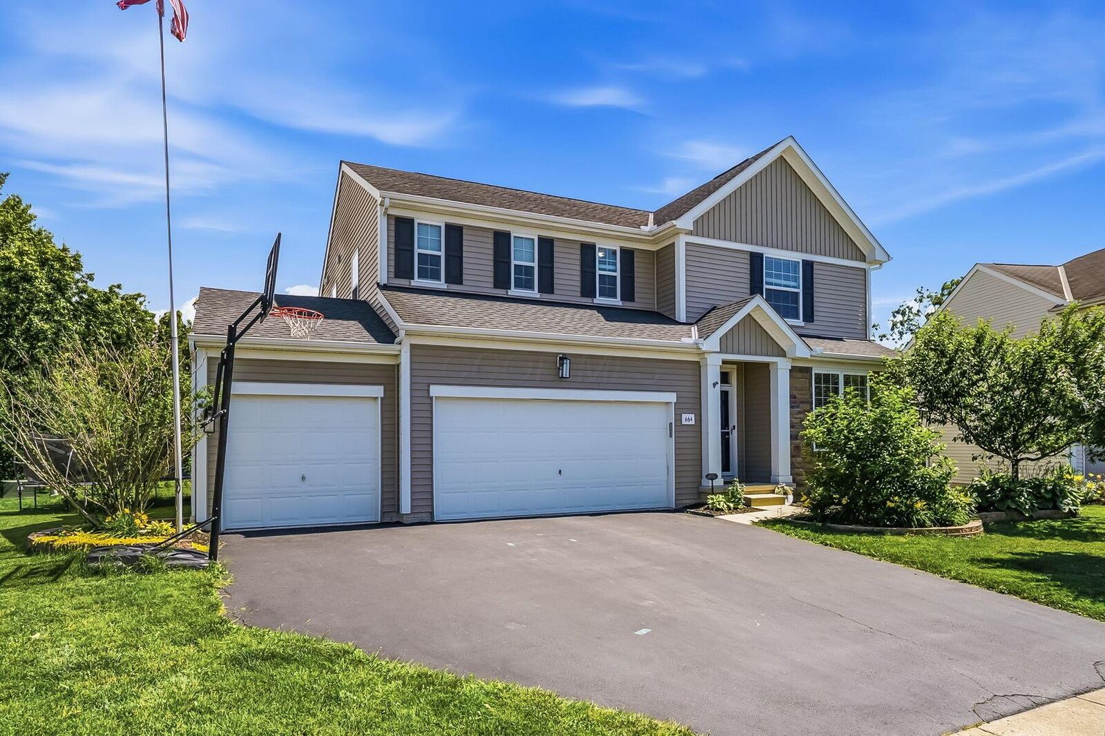 Property Photo:  664 Saffron Drive  OH 43074 