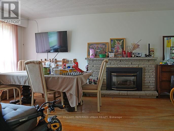 Property Photo: 153 Newton Drive ON M2M 2N4