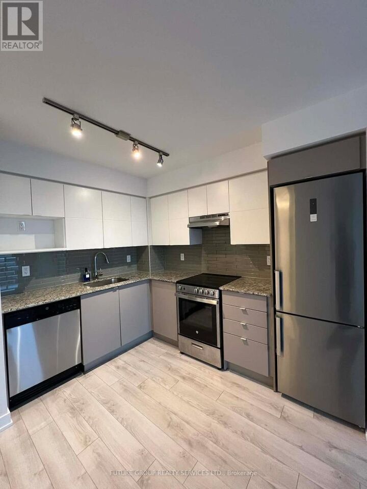Property Photo:  120 Varna Drive West 1303  ON M6A 0B3 