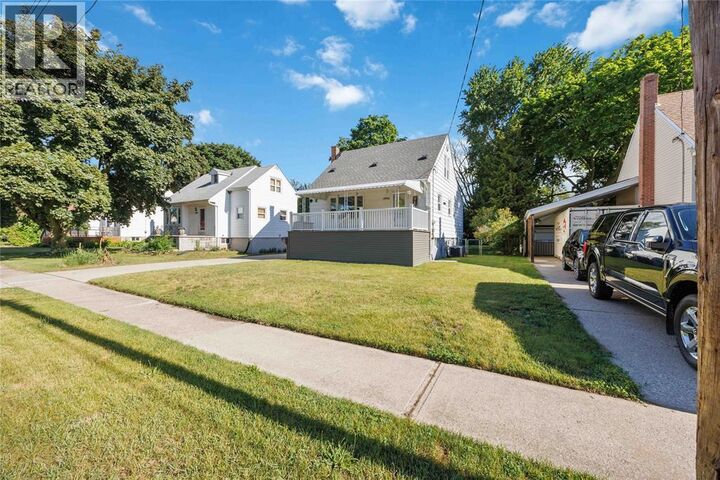 Property Photo: 1094 Willa Drive ON N7S 1T2