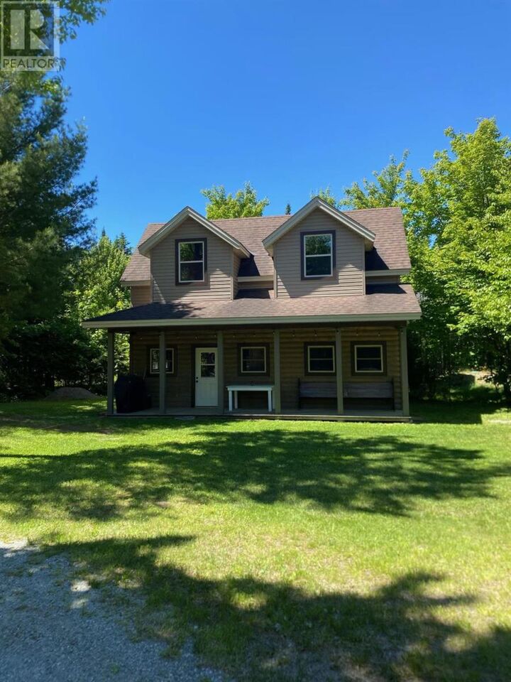 32 Cedar Rd — photo 1