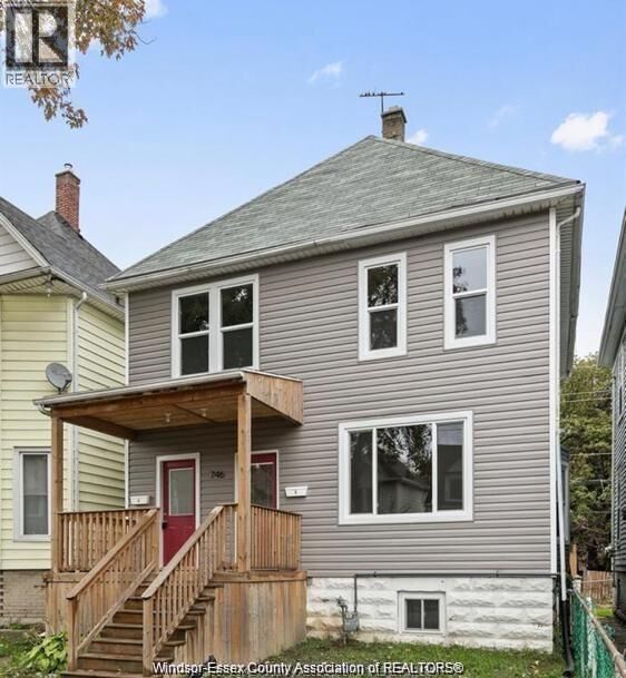 Property Photo: 746 Dougall Avenue Upper ON N9A 4P8