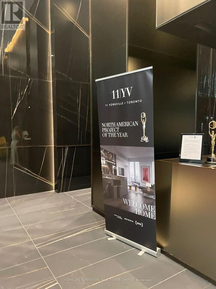 Property Photo: 11 Yorkville Avenue 3110 ON M4W 0B7
