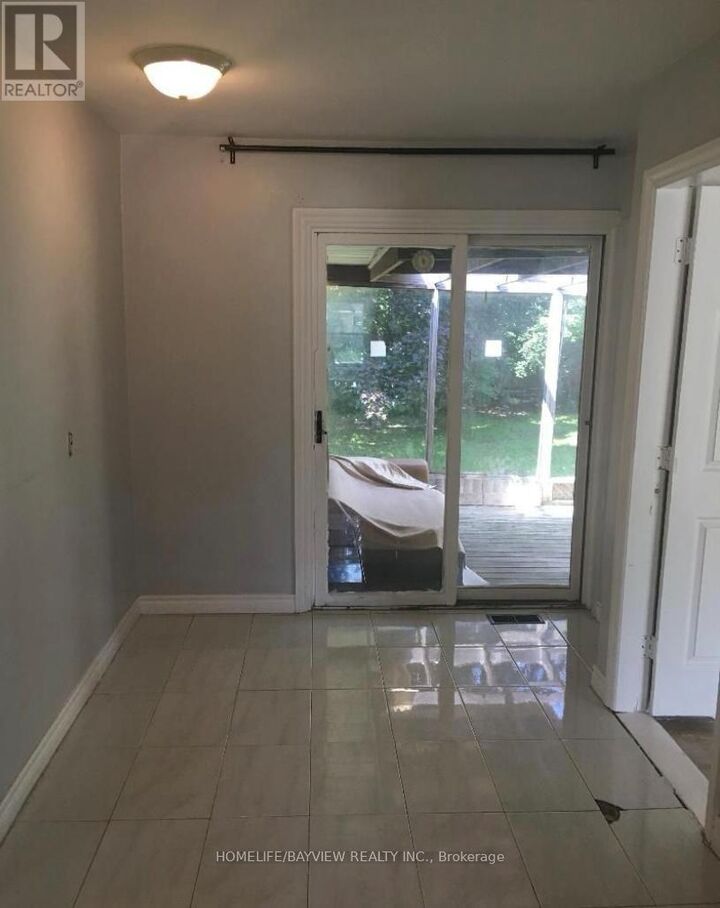 Property Photo: 969 Davis Drive ON L3Y 2R7