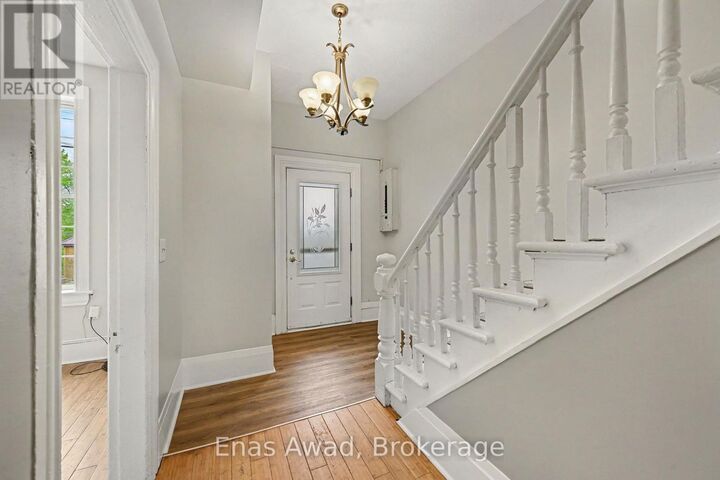 Property Photo:  35 Union Street North  ON K0A 1A0 