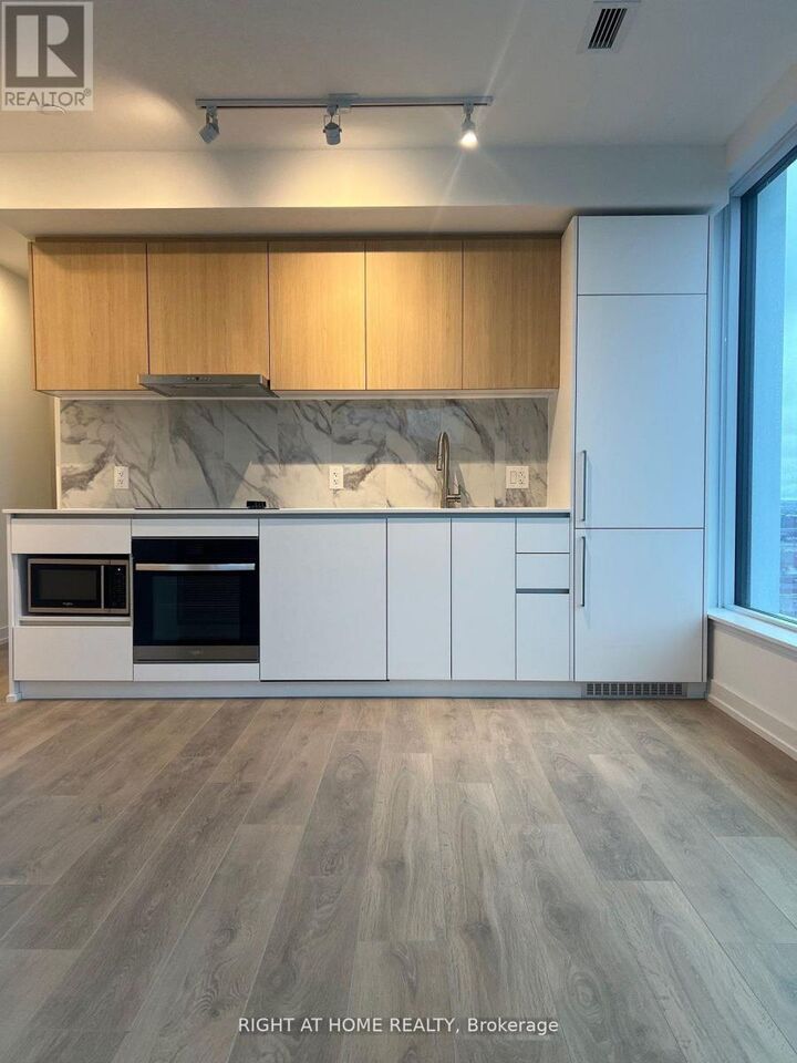 Property Photo: 1100 Sheppard Avenue West 1508 ON M3J 0H1