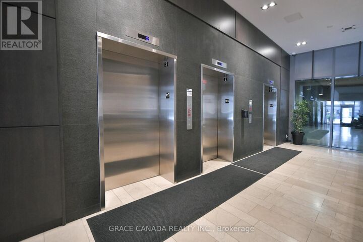 Property Photo:  1940 Ironstone Drive 508  ON L7L 0E4 
