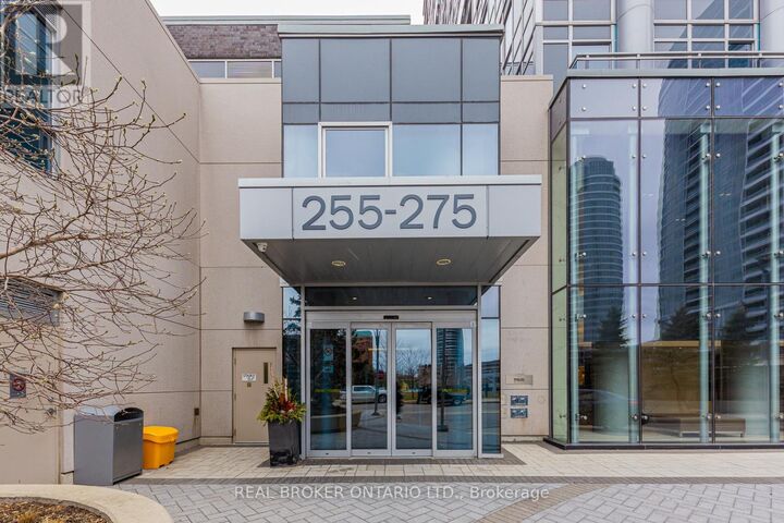 Property Photo:  275 Village Green Square 1618  ON M1S 0L8 