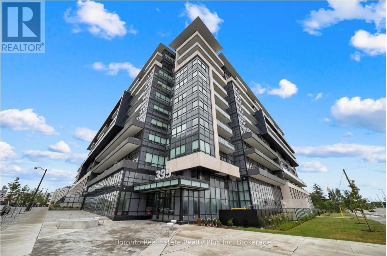 Property Photo:  395 Dundas Street West Lph03  ON L6M 5R8 