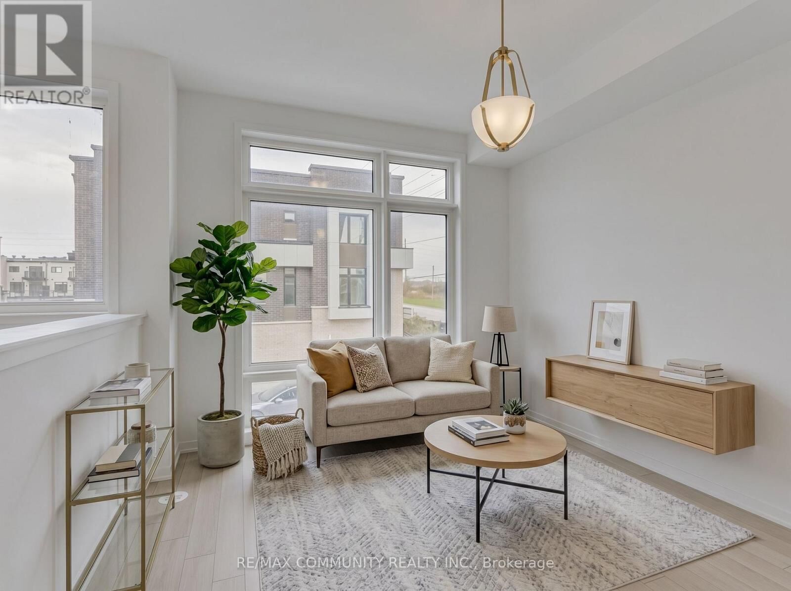Property Photo:  799 Heathrow Path  ON L1H 7K5 