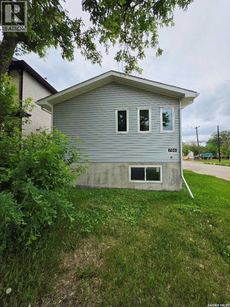 Property Photo: 706 Rae Street SK S4T 2A9