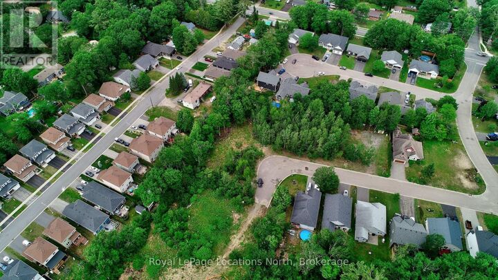Property Photo:  Freeland Drive  ON P1P 1Z6 