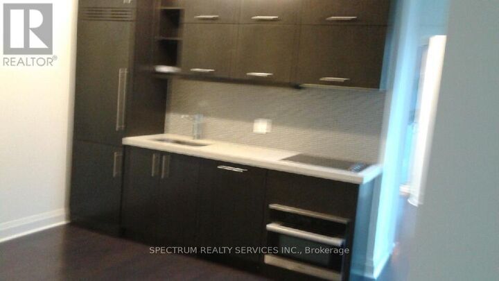 Property Photo:  1080 Bay Street 408  ON M5S 0A6 