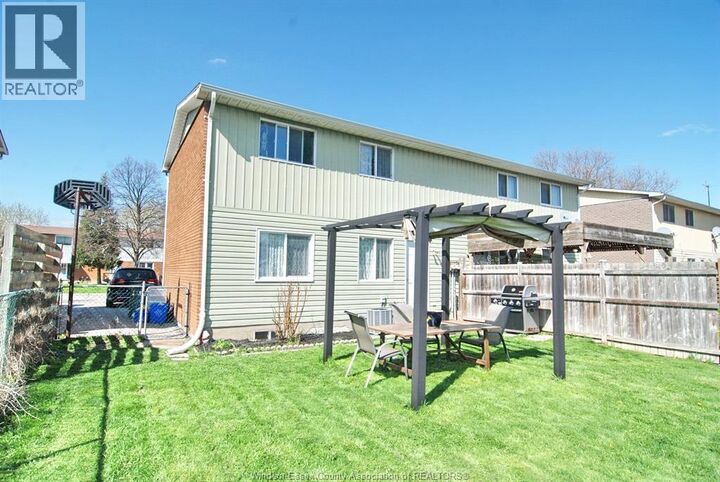 Property Photo: 10357 Shenandoah ON N8R 1B6