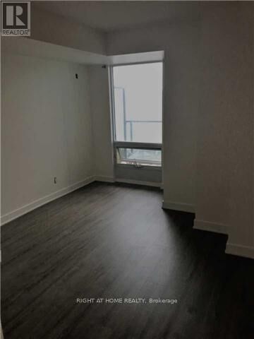 Property Photo:  373 Front Street West 1712  ON M5V 3R7 