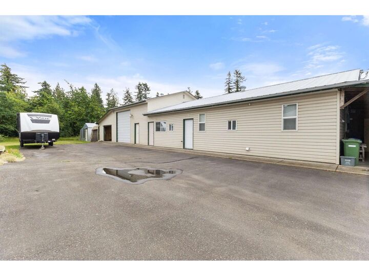Property Photo: 1446 Townline Road BC V2T 6E1