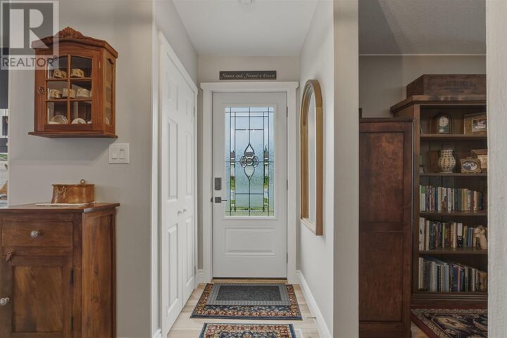 Property Photo: 205 Hillside Dr S ON P5A 1N4