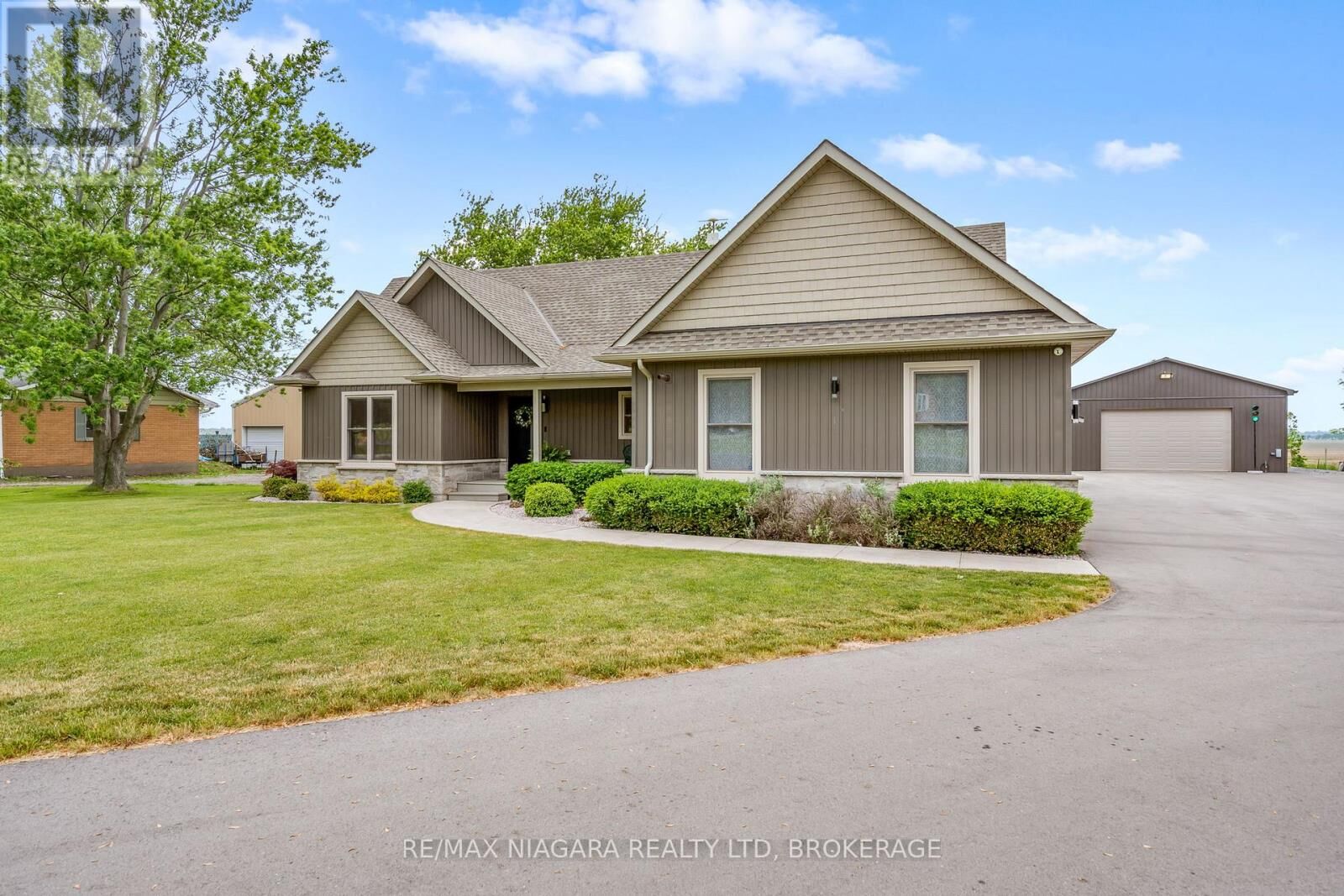 Property Photo:  11558 Hwy 3  ON L0S 1V0 