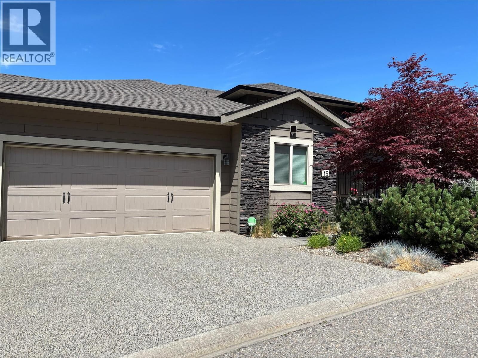 Property Photo: 1040 Mt Revelstoke Place 15 BC V1B 4E3