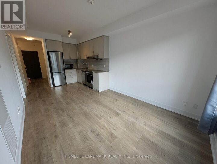 Property Photo:  268 Buchanan Drive 216W  ON L3R 8G9 