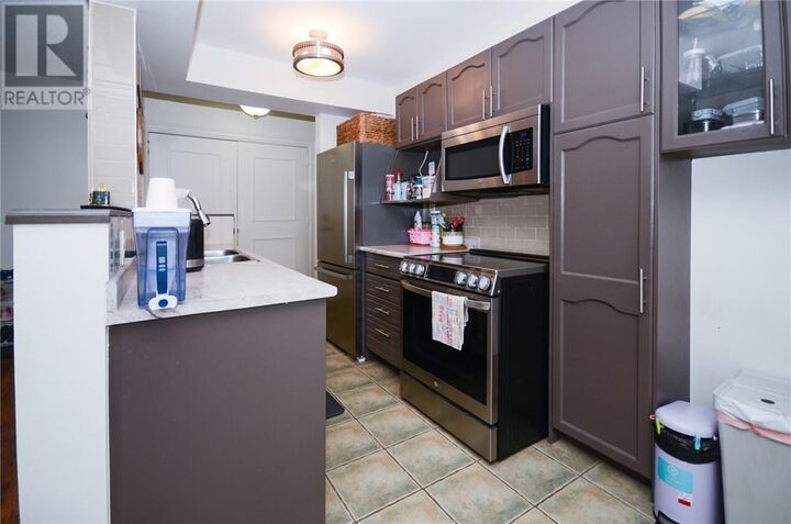 Property Photo:  851 Queenston Road Unit# 601  ON L8G 1B4 