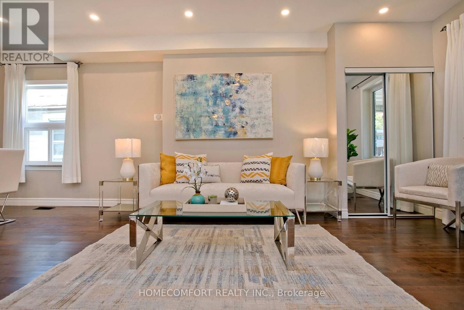 Property Photo:  202 Gledhill Avenue  ON M4C 5L1 