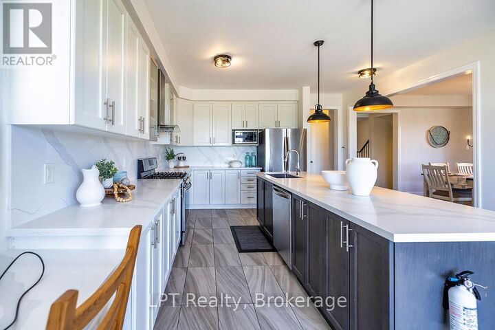Property Photo: 35 Purdy Place ON L1C 0V2