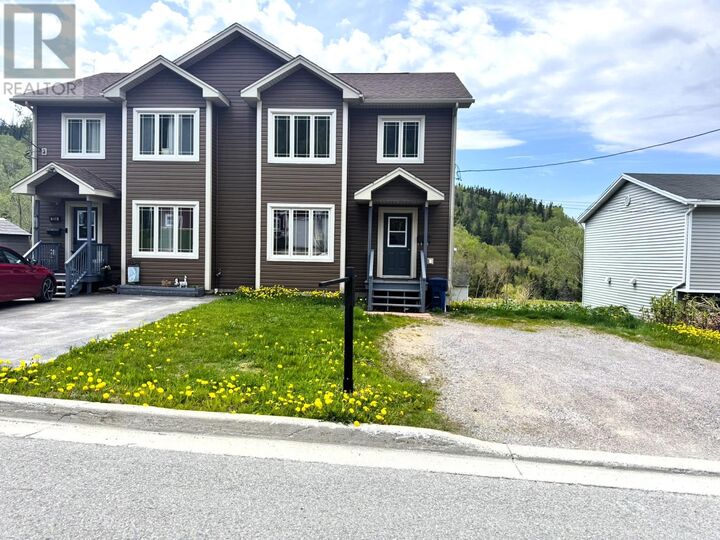 Property Photo:  122 Bayview Heights  NL A2H 5W8 