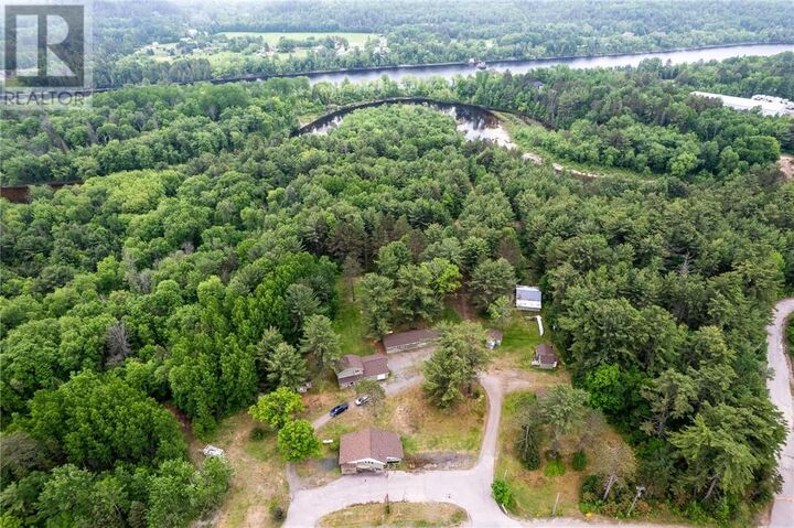 Property Photo: 1806 Highway 17 ON P0P 1P0