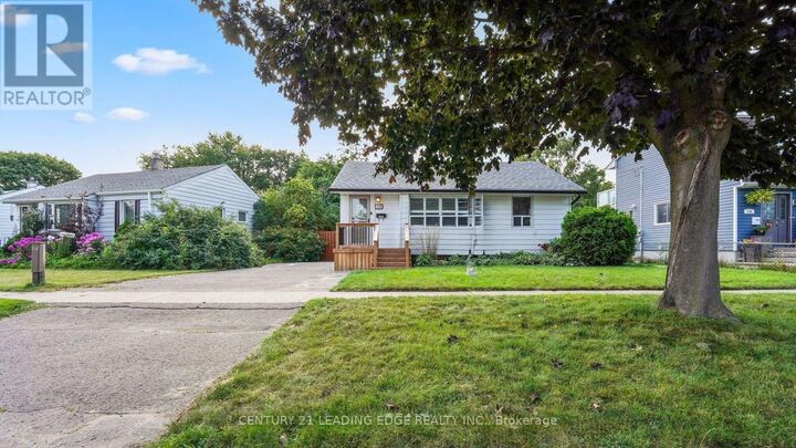 Property Photo: 128 Admiral Road Bsmt ON L1S 2P1