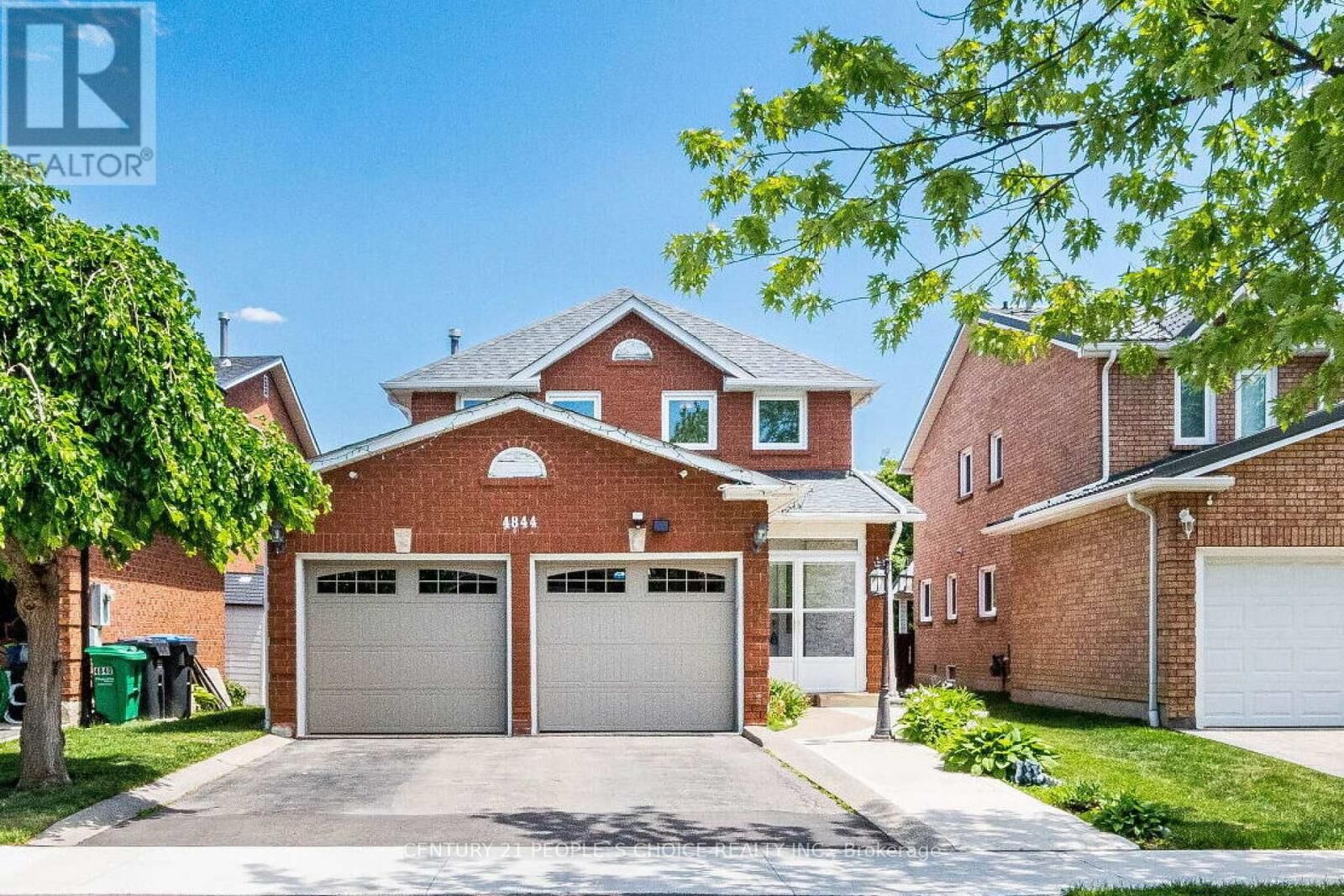 Property Photo:  4844 Owl Circle  ON L4Z 2P7 